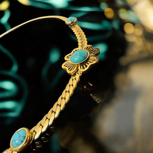 Collier Floralis – Doré et turquoise, style élégant