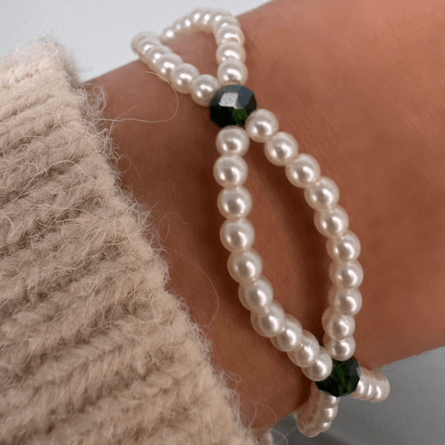 Bracelet Séléné – Fait main en perles blanches et vertes AB